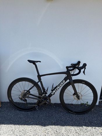 Specialized Roubaix SL8 Sport 105 2025 2025 Road & Gravel de segunda mano