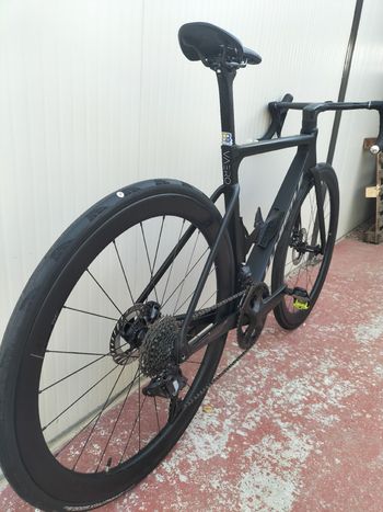 Käytetty Whistle Custom Shimano Ultegra Di2 2025 Road & Gravel — kuva 9 / 10