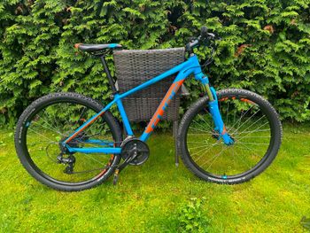 Używany CUBE AIM Pro 29 2018 2018 Urban & Touring