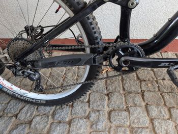 Tweedehands Specialized Enduro Comp 2011 2011 Mountainbike — afbeelding 3 van 5