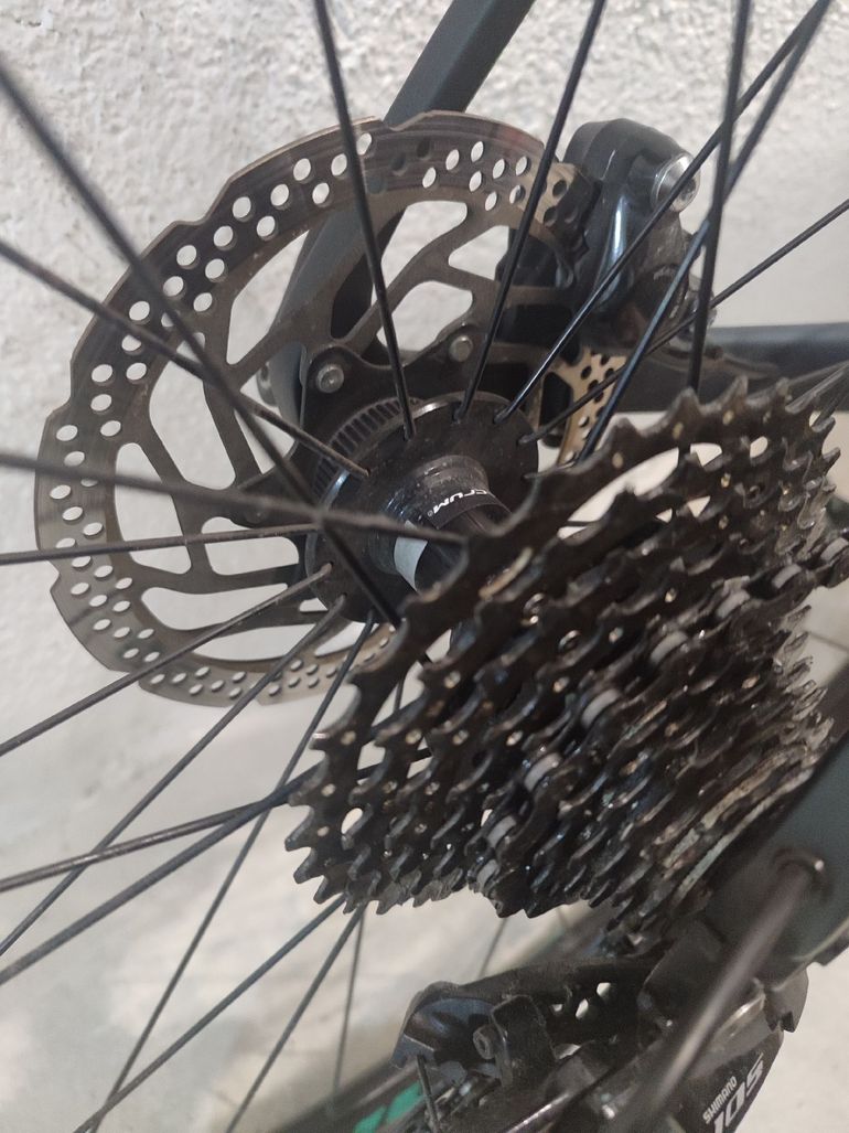 Used Stevens Izoard Shimano 105 2020 Road & Gravel, Green — image 3 of 5