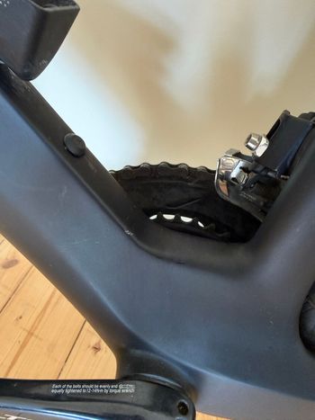 Tweedehands Canyon Speedmax WMN CF 8.0 2018 2018 Road & Gravel — afbeelding 7 van 9