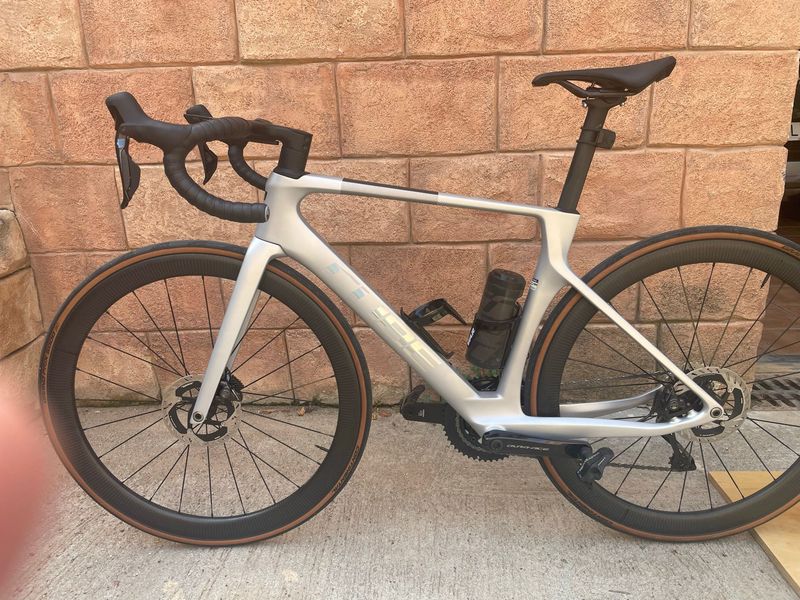 Used CUBE AGREE C:62, SLT 2023 2023 Road & Gravel