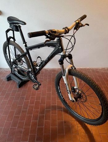 Używany Felt Q620 - 2012 2011 2011 Mountainbike — zdjęcie 2 z 3