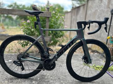 Giant Propel, Advanced SL 1 2023 2023 Road & Gravel usato, Grigio chiaro — immagine 1 di 6