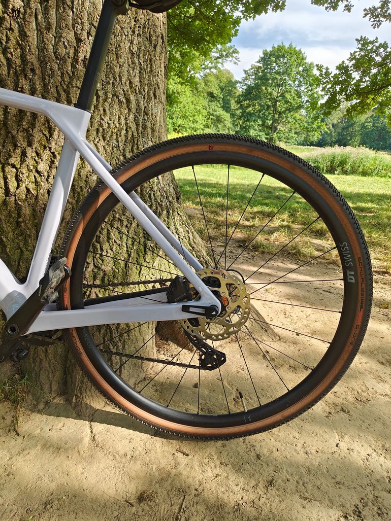 Canyon Grail CF SL 7 2024 2024 Road & Gravel usato, Grigio chiaro — immagine 4 di 20