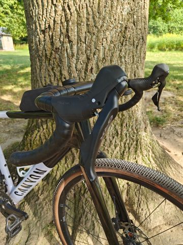 Canyon Grail CF SL 7 2024 2024 Road & Gravel usato, Grigio chiaro — immagine 11 di 20