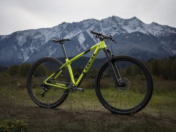 Used Trek Procaliber SRAM NX 2019 Mountainbike, Green — image 2 of 3
