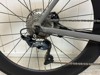 Used Cannondale CAAD13 2022 Road & Gravel, Light Gray — image 23 of 39