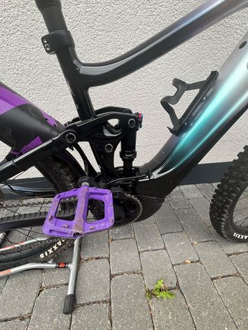 Gebrauchtes Giant liv Custom Shimano Deore 2022 Mountainbike, Hellgrau, 29 — Bild 2 von 15