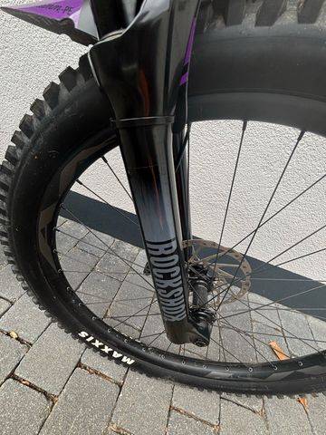 Gebrauchtes Giant liv Custom Shimano Deore 2022 Mountainbike, Hellgrau, 29 — Bild 7 von 15
