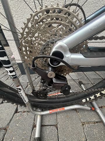 Gebrauchtes Giant liv Custom Shimano Deore 2022 Mountainbike, Hellgrau, 29 — Bild 9 von 15