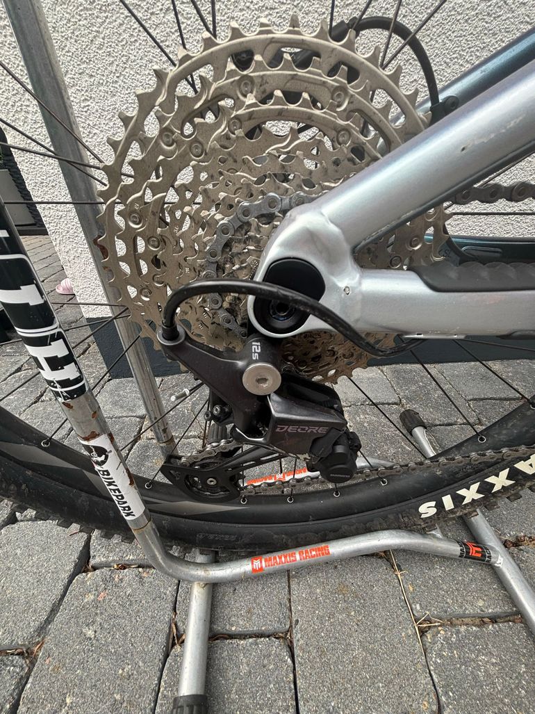 Brugt Giant liv Custom Shimano Deore 2022 Mountainbike — billede 9 af 15