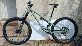 Tweedehands Commencal META AM 29 ESSENTIAL 2021 2021 MTB