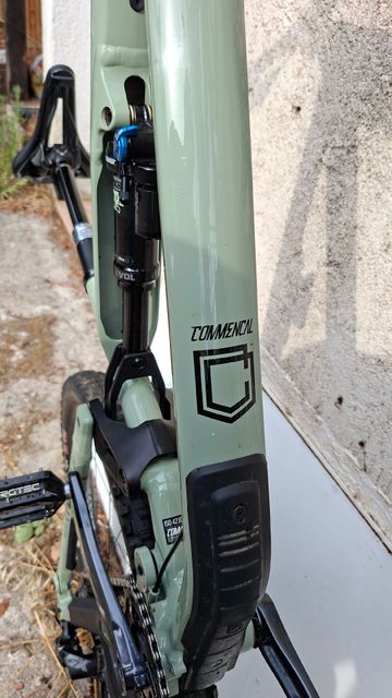 Commencal META AM 29 ESSENTIAL 2021 2021 Mountainbike de segunda mano, Verde — imagen 12 de 12
