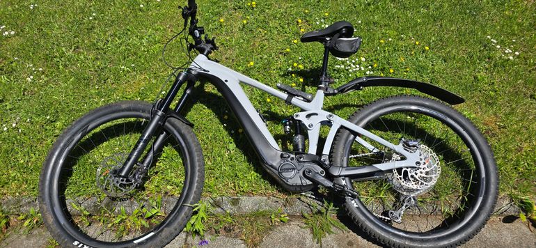 Brugt Giant Reign E+ 1 2023 2023 Mountainbike — billede 2 af 13