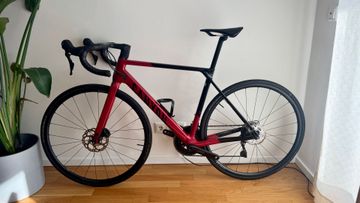 Gebrauchtes Canyon Ultimate CF SL 7 2024 2024 Road & Gravel, Rot — Bild 2 von 6