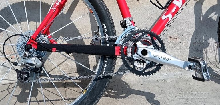 Used Specialized Custom Shimano Deore XT 2005 Mountainbike, Red — image 3 of 5