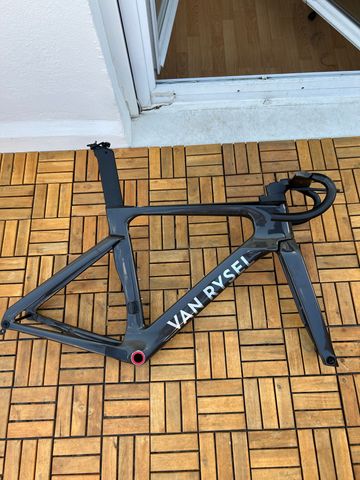 Brugt Van Rysel RCR-F Pro Frameset 2026 Road & Gravel — billede 3 af 4