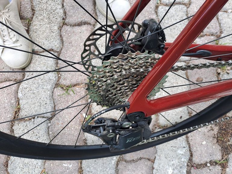 Giant Propel Advanced 2 2024 2024 Road & Gravel usato, Rosso — immagine 4 di 6