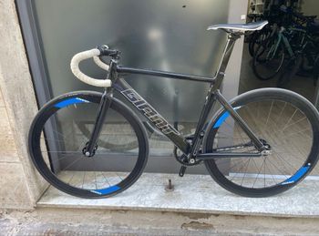 Giant Omnium 2017 2017 Road & Gravel d'occasion