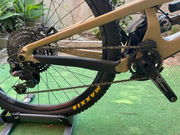 Santa Cruz Nomad C S 2018 2018 Mountainbike usato, Arancione — immagine 3 di 21