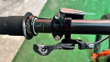 Santa Cruz Nomad C S 2018 2018 Mountainbike usato, Arancione — immagine 8 di 21