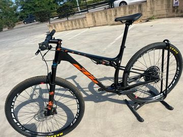 Used KTM SCARP MT MASTER 2023 2023 Mountainbike, Black — image 1 of 12
