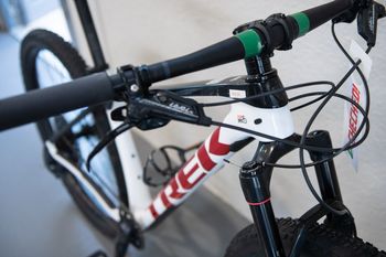 Brugt Trek Procaliber 9.7 2024 2024 Mountainbike — billede 2 af 8