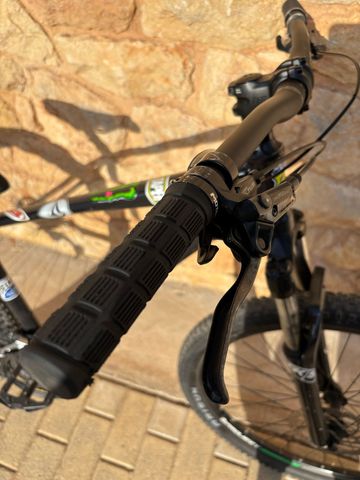 Gebrauchtes Ideal Custom Shimano Altus 2017 Mountainbike, Schwarz — Bild 4 von 13