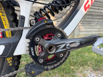 Used Santa Cruz V10 CC 2018 2018 Mountainbike, White — image 17 of 20