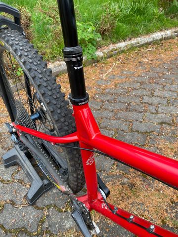 Używany Kona Honzo ESD 2021 2021 Mountainbike — zdjęcie 5 z 5
