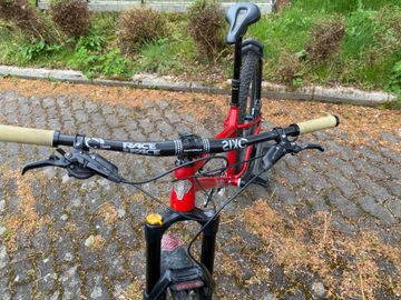 Używany Kona Honzo ESD 2021 2021 Mountainbike — zdjęcie 3 z 5