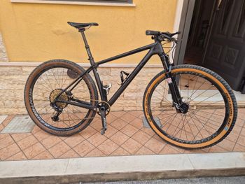 Gebrauchtes Trek Procaliber 9.8 SL 2018 2018 Mountainbike, Schwarz — Bild 2 von 5