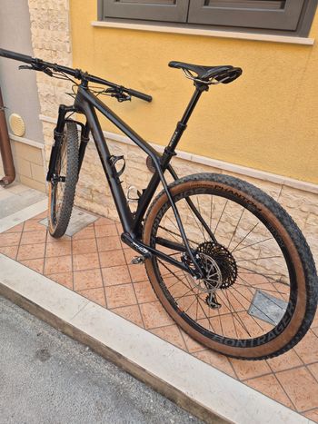 Gebrauchtes Trek Procaliber 9.8 SL 2018 2018 Mountainbike, Schwarz — Bild 3 von 5