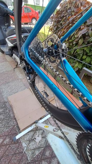 Used Lapierre Aircode DRS 9.0 2024 2024 Road & Gravel, Blue — image 10 of 11