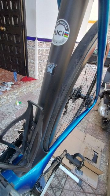 Used Lapierre Aircode DRS 9.0 2024 2024 Road & Gravel, Blue — image 8 of 11