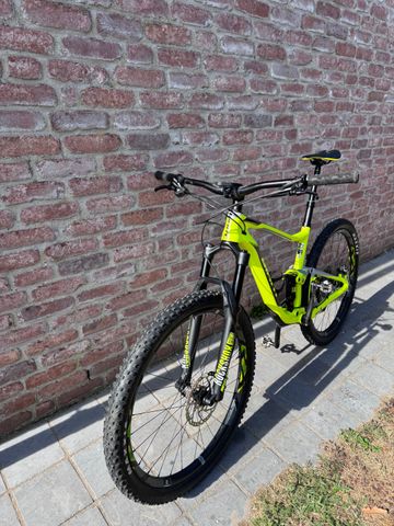 Used Giant Anthem Advanced 2 2018 2018 Mountainbike, Black, 27.5 — image 9 of 9