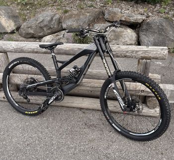 Used YT Industries Tues Pro Race Mod 2018 2018 MTB