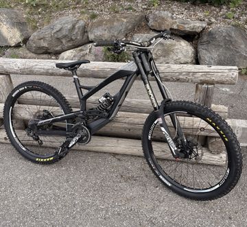 YT Industries Tues Pro Race Mod 2018 2018 MTB d'occasion
