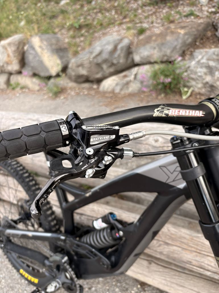 Brugt YT Industries Tues Pro Race Mod 2018 2018 Mountainbike — billede 7 af 10