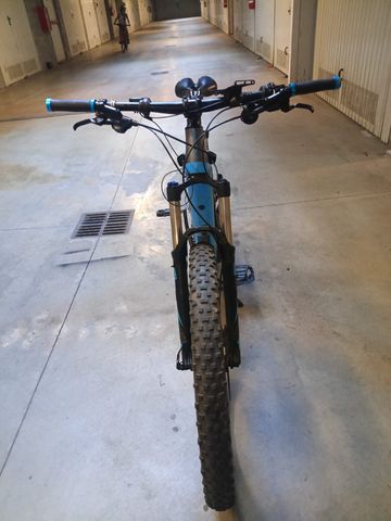 Used Focus JAM² 29 2018 2018 Mountainbike, Light Gray — image 4 of 5
