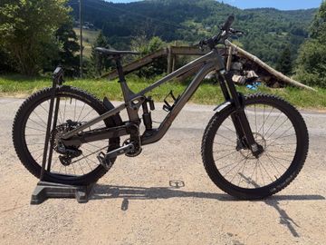 Trek Slash 9 GX AXS T-Type Gen 6 2025 2025 MTB de segunda mano