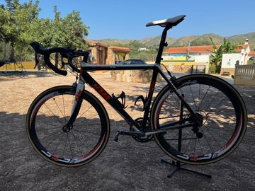 Used KTM Strada4000 2010 Road & Gravel, White — image 2 of 4