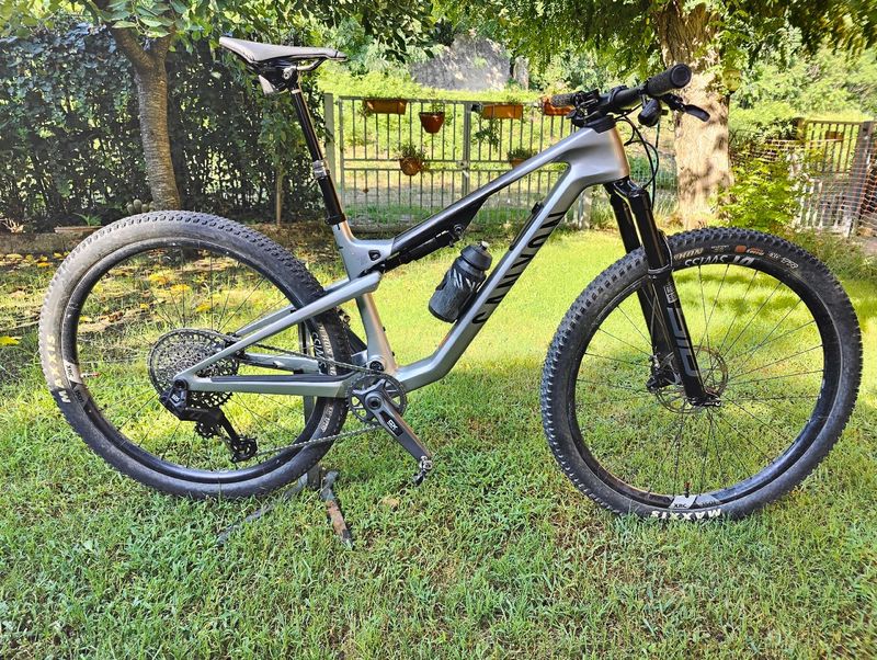 Used Canyon Lux Trail CF 9 2025 2025 MTB