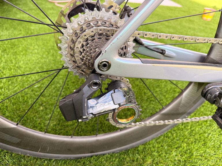 Brugt Scott Addict RC 10 prism 2021 2021 Road & Gravel — billede 8 af 16