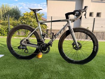 Used Scott Addict RC 10 prism 2021 2021 Road & Gravel