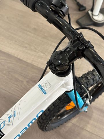 Použité Megamo Custom 2027 Youth — obrázek 3 z 3
