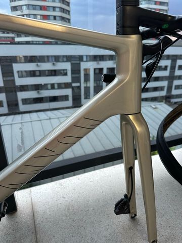 Tweedehands Canyon Ultimate CFR Disc Di2 2023 Frameset 2023 Road & Gravel — afbeelding 7 van 9