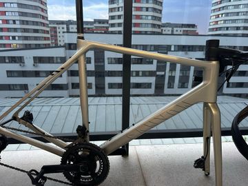 Canyon Ultimate CFR Disc Di2 2023 Frameset 2023 Road & Gravel d'occasion